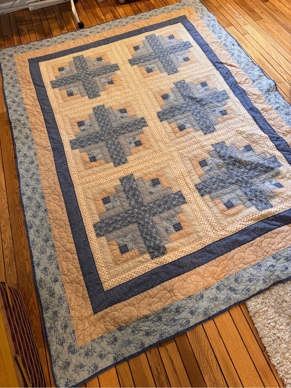 Handmade Log Cabin pattern quilt with blue and tan fabrics - Picture 2 of 16